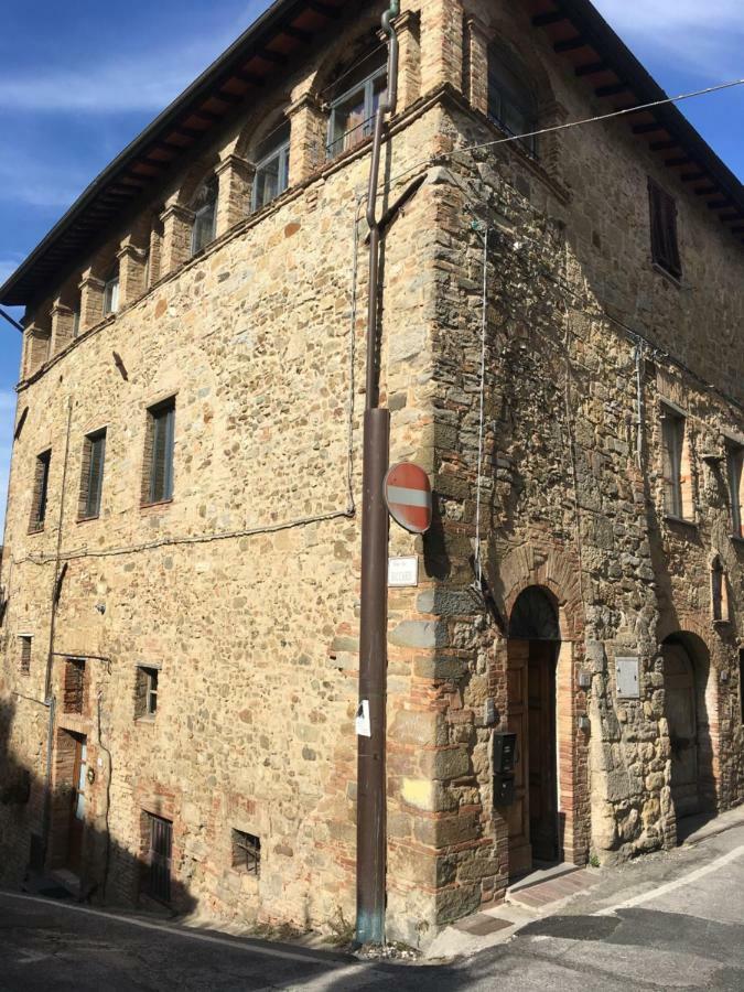 Appartement Loft De' Riccardi à Chianni Extérieur photo